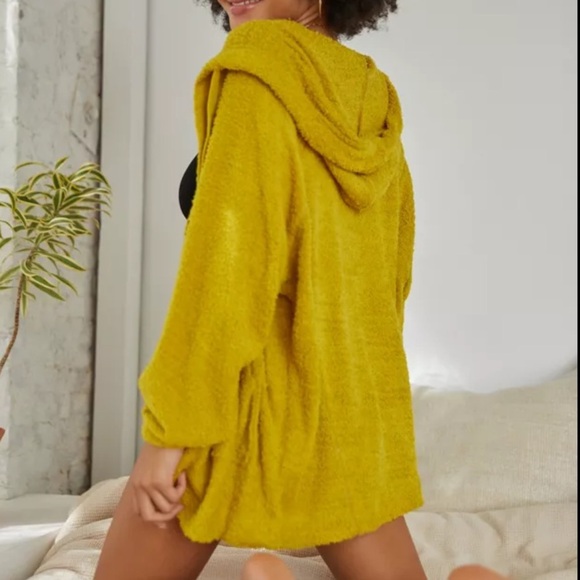 Out From Under Urban Outfitters Morgan Lime Green Plush Sherpa Cardigan Hoodie M - Picture 2 of 9